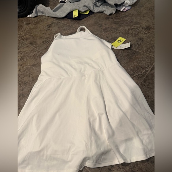 all in motion Dresses & Skirts - 🍯White Sleeveless active Dress little black spot from store see pics